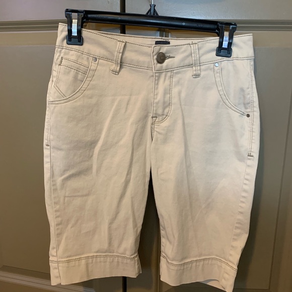 Frame denim 26; Jag 0P; Cynthia Rowley size 2 - Picture 4 of 8